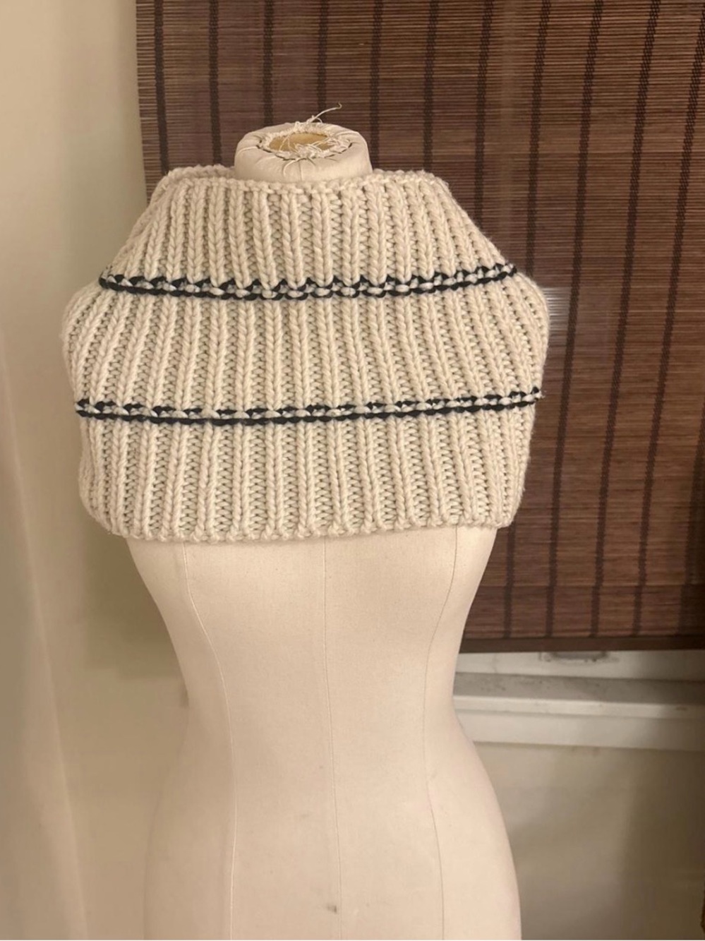 wild fable Cream Knit Ribbed Neck Warmer with Black Trim